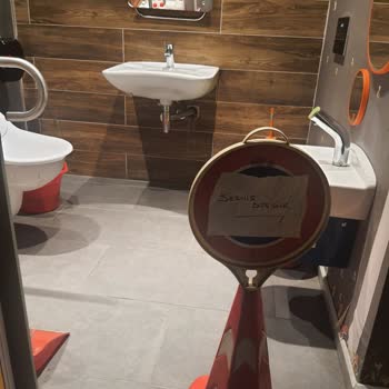 İnegöl Şubesindeki Sorunun Çözülmemesi Marka İmajını Zedeliyor