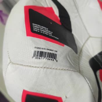 Satın Aldığım Nike Futbol Topu Kısa Sürede Deforme Oldu