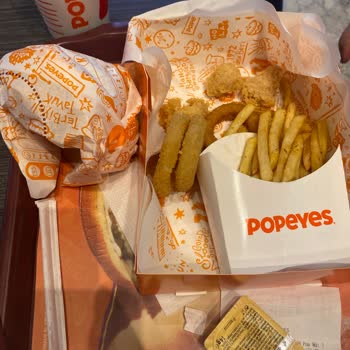 Popeyes Şubesinde Kalitesiz Ürün Ve Kaba Personel Deneyimi Yaşadım