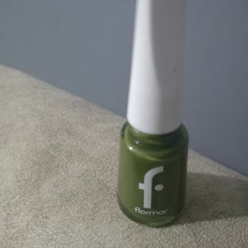 Oje Kullanımı Sonrası Tırnaklarda Turunculaşma Ve Sağlık Endişesi