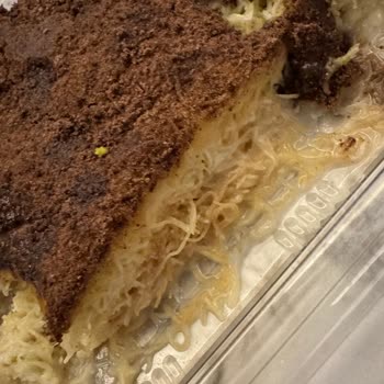 Bozuk Tatlı Satışı Ve Sağlık Riski Hakkında Şikayet