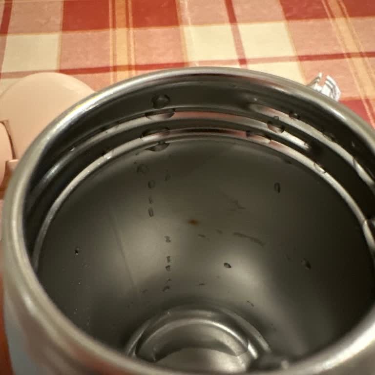 Skip Hop Suluk Kullanmadan Paslanmış, Satıcı Bu Şekilde Ürün Satmış!