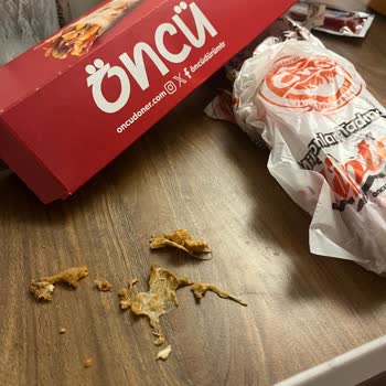 Siparişten Çıkan Poşet Parçası Nedeniyle Mağduriyet Ve İade Talebi