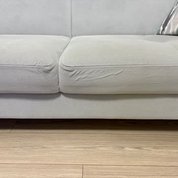 Kelebek Mobilya Noira Koltuk Takımında 1 Yılda Kumaş Sarkması Ve Renk Değişimi