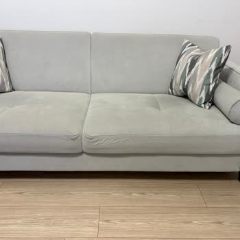 Kelebek Mobilya Noira Koltuk Takımında 1 Yılda Kumaş Sarkması Ve Renk Değişimi