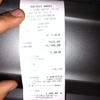 Köfteci Ramiz'de Yüksek Fiyat Ve Eksik Ürün Deneyimi