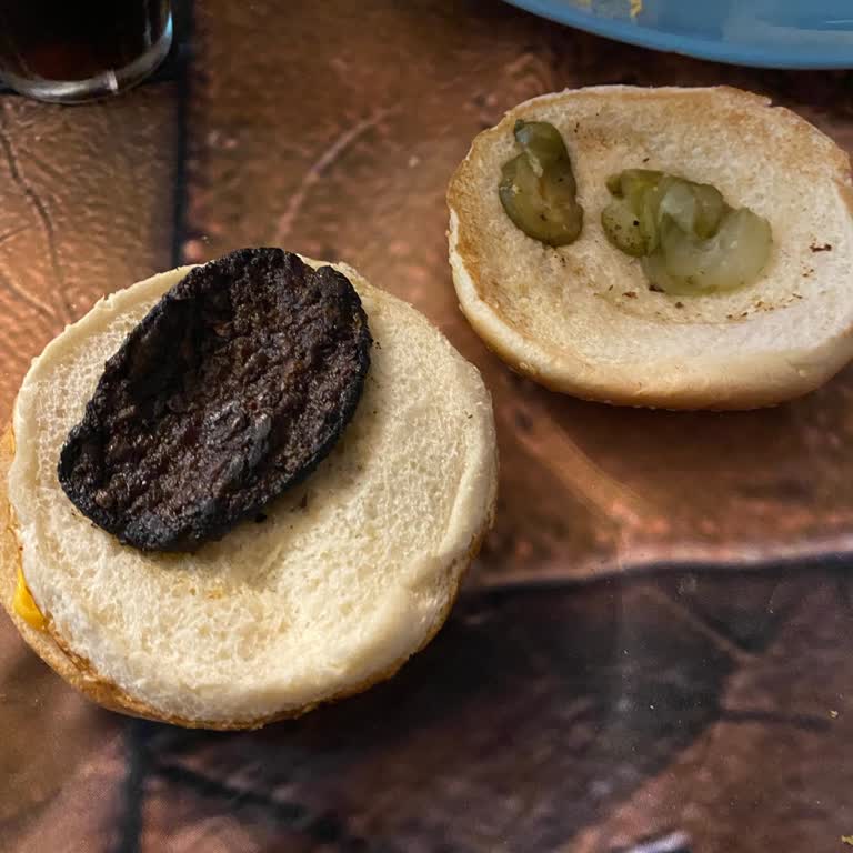 Migros Yemek Üzerinden Verilen Burger King Siparişim Yenmeyecek Halde Geldi, Para İadesi Talebim Sonuçsuz Kaldı