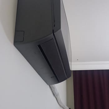 Vestel Montaj Hatası Ve Kırık Klima Kapağı Mağduriyeti