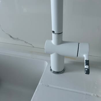 Evyemde Sürekli Soyulma Ve Çıkmayan Lekeler Sorunu!