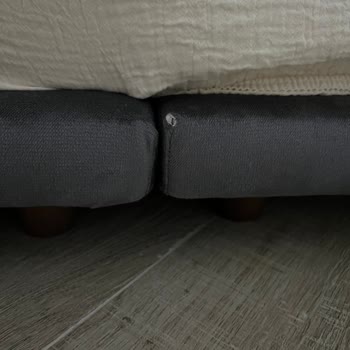 Yeni Alınan Yatakta Kumaş Yırtığı Ve Müşteri Hizmetlerine Ulaşılamıyor