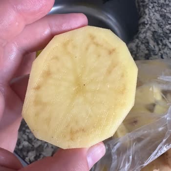 File Market'ten Alınan Patatesler Sürekli Çürük Çıkıyor, Çözüm Bekliyorum