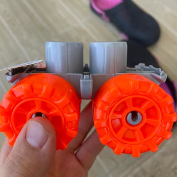 Eksik Parçalı Oyuncak Araba Teslimatı Şoku