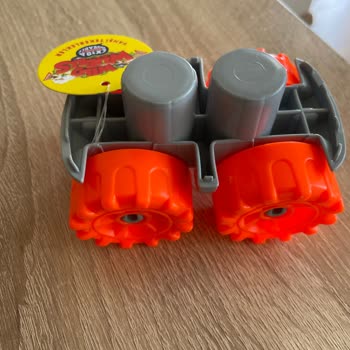 Eksik Parçalı Oyuncak Araba Teslimatı Şoku