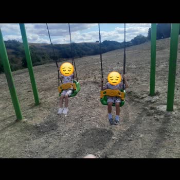 Çocuk Parkında Güvenlik Ve Hijyen Skandalı: Acil Önlem Şart!