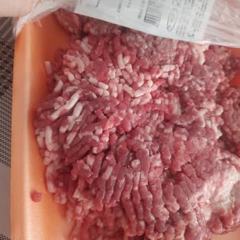 Kötü Kokulu Ve Bayat Et Gönderimi, İade Talebine Cevap Alınamaması