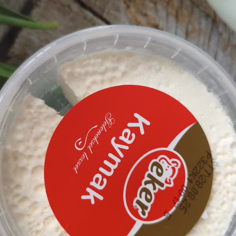 Aldığım Kaymak Daha Önce Açılmış Ve Kullanılmış Çıktı!