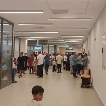 Çocuk Kan Alma Biriminde Grev Nedeniyle Uzun Bekleme Ve Hizmet Alamama Mağduriyeti