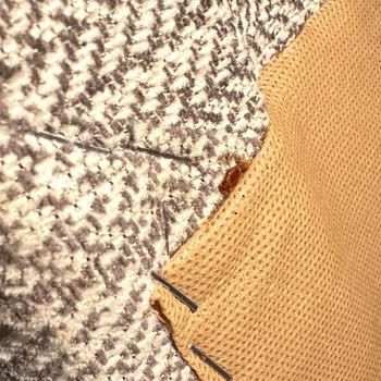 Aldığım Koltuk Takımında Kırık Parçalar Ve Tahta Kurusu Sorunu, Değişim Talebim Reddedildi