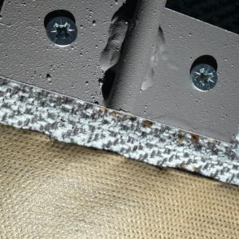 Aldığım Koltuk Takımında Kırık Parçalar Ve Tahta Kurusu Sorunu, Değişim Talebim Reddedildi