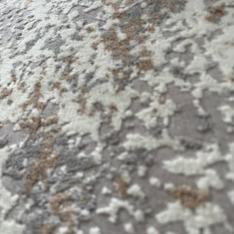 Karmen Halıdan Alınan Halılarda Renk Solması Ve Çözüm Eksikliği Mağduriyeti