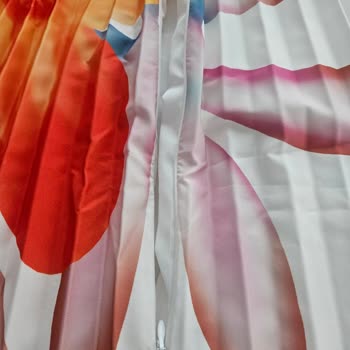 Sipariş Ettiğim Elbiseler Farklı Ve İade Taleplerim Yanıtsız Kaldı