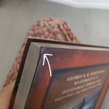 Kusurlu Kitaplar Ve Yetersiz Paketleme Sorunu