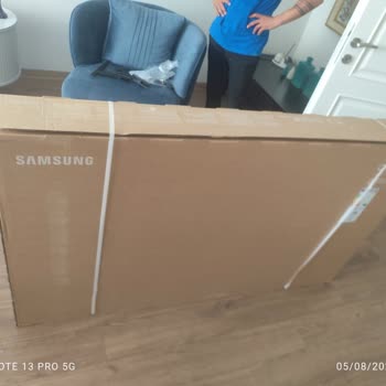 Kırık Televizyonun İadesi İçin Uzun Süre Bekletildim