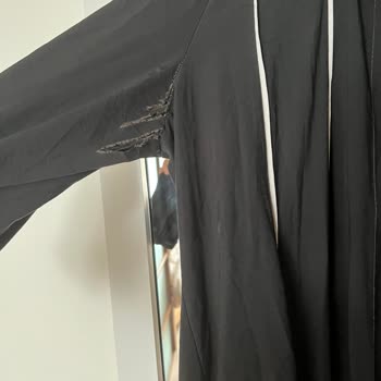 Fahhar Design Elbise Kısa Sürede Yırtıldı Mağaza Sorumluluk Almadı