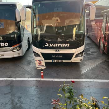 Varan Turizm İle Gecikmeli Ve Konforsuz Yolculukta Temizlik Ve Mola Sorunları