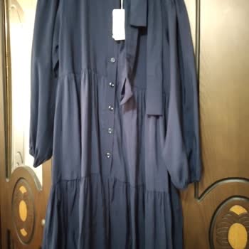 Etiketi Üzerinde Elbiseye Değişim Ve İade Reddi: Müşteriyle İlgilenilmedi