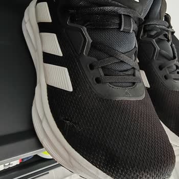 Garanti Süresi Devam Eden Ayakkabımın Değişim Talebi Reddedildi