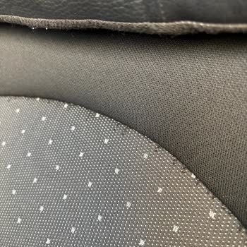 Koltuklar Zarar Gördü Sigara Yanığı Oluştu Paramızla Rezil Olduk