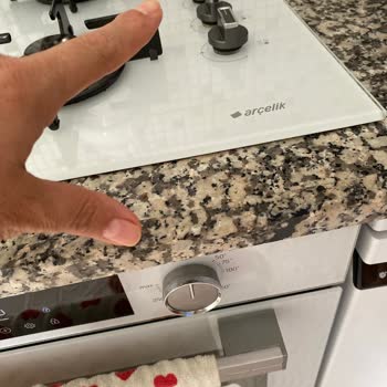 Arçelik Ankastre Ocakta Düğmelerde Renk Değişimi Ve Camda Leke Sorunu Çözülmedi