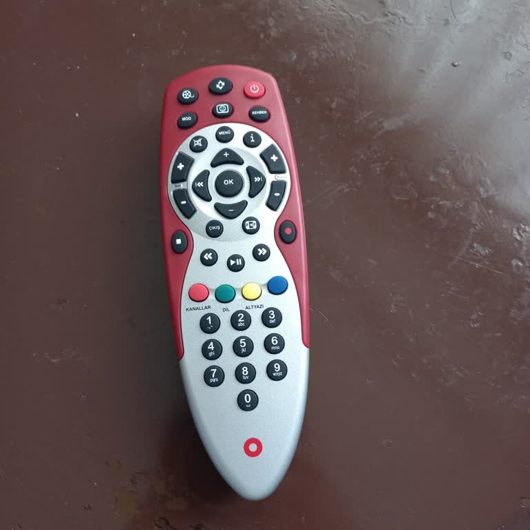 Yeni Digiturk Kumandası Bir Haftada Bozuldu Müşteri Hizmetleri Ücret İstedi