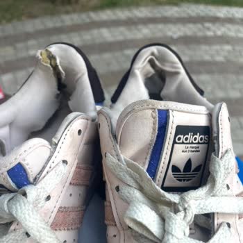 Adidas Ayakkabımın Topuk Kısmı Yırtıldı, Garanti Red Cevabı Aldım