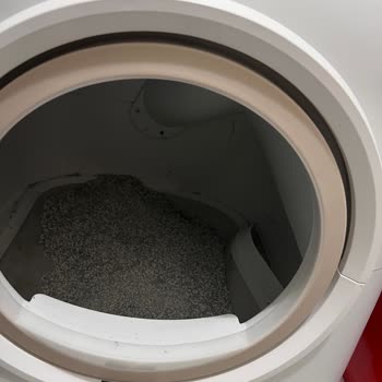 Akıllı Kedi Tuvaletinde Sürekli Arıza ve Koku Sorunu