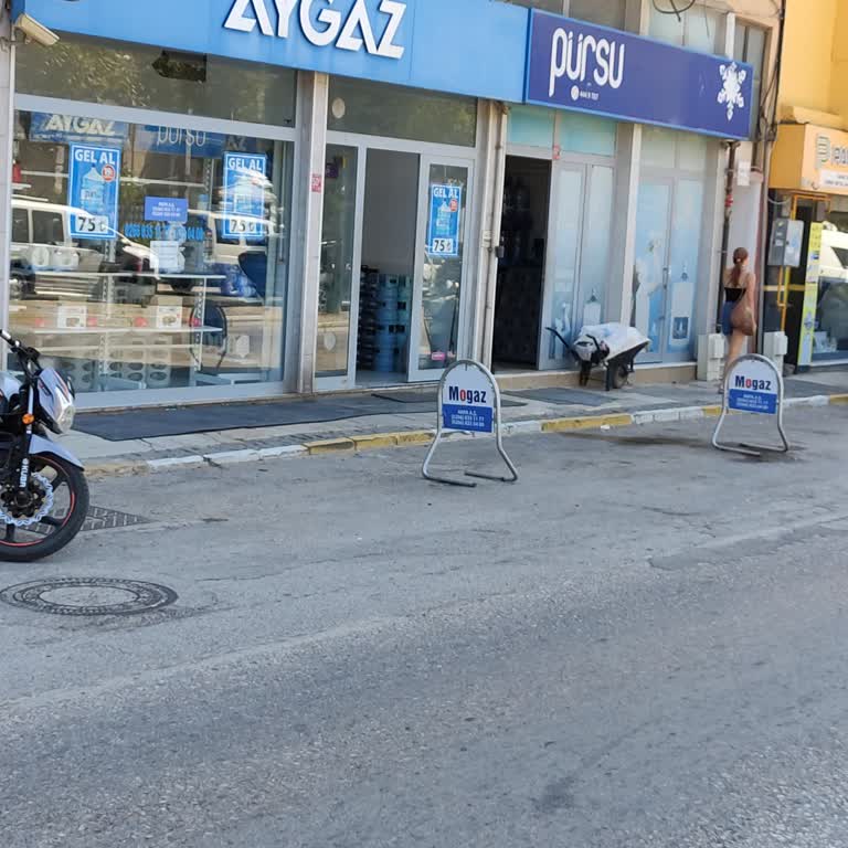 Kaba Personel Davranışı Alışverişimi Gölgeledi