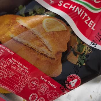 Lezita Schnitzel'de Et Yerine Hamur Şoku: Ücret İadesi Ve Özür Bekliyorum