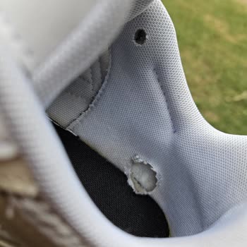 Adidas Ayakkabının İç Kumaşı Kısa Sürede Yırtıldı, Garanti Kapsamında Değerlendirilmedi