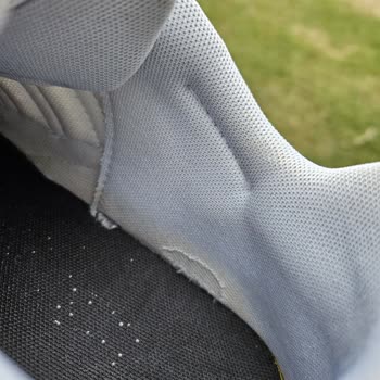 Adidas Ayakkabının İç Kumaşı Kısa Sürede Yırtıldı, Garanti Kapsamında Değerlendirilmedi