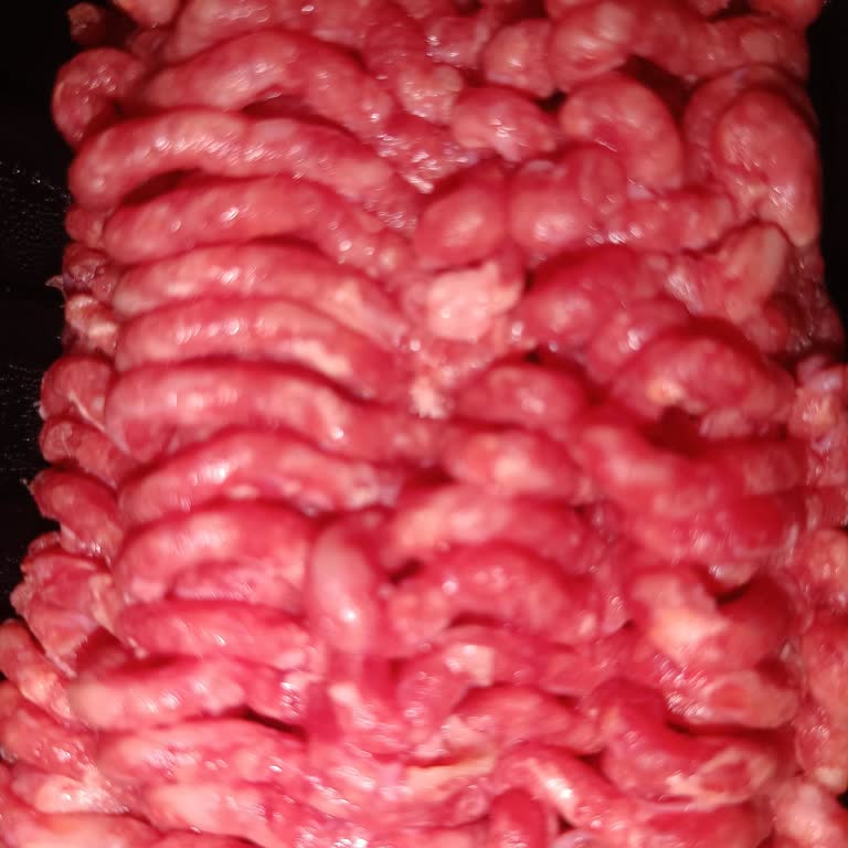 Bozuk Kıyma Ve Yetersiz Çözüm: Sağlık Riski Ve Mağduriyet