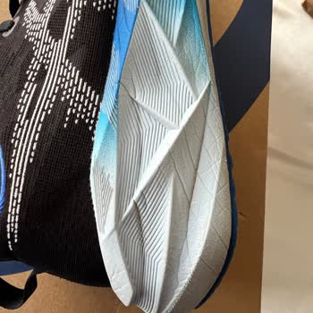 I Face Sole Collapse and Tearing Issues with Asics Novablast 5 After 40 Days