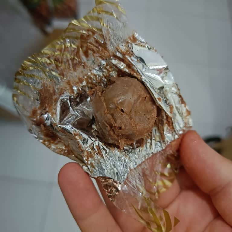 Kargoda Yaşanan Gecikme Ve Eriyen Çikolatalar Nedeniyle Mağduriyet