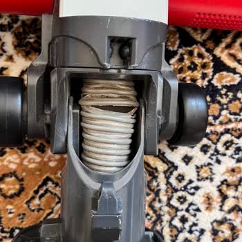 Hoover Dikey Süpürgede 1 Ayda Boru Delinmesi Ve Garanti Dışı Bırakılması Mağduriyeti