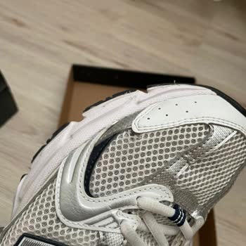 I Face Stitching Defect with New Balance 530 Shoes and Warranty Refusal