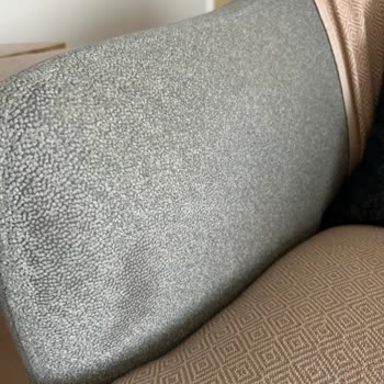 Güneş Görmeyen Koltukta Kumaş Soyulması Ve Müşteri Hizmetlerinden Çözüm Alamama