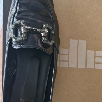 Elle Mağazasından Alınan Ayakkabının Kısa Sürede Deforme Olması Ve Değişim Talebine Olumsuz Yanıt