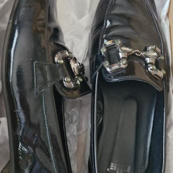 Elle Mağazasından Alınan Ayakkabının Kısa Sürede Deforme Olması Ve Değişim Talebine Olumsuz Yanıt