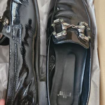 Elle Mağazasından Alınan Ayakkabının Kısa Sürede Deforme Olması Ve Değişim Talebine Olumsuz Yanıt