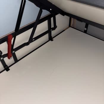 Bambi Yatak Değişimi Gecikti, Mağduriyetim Sürüyor